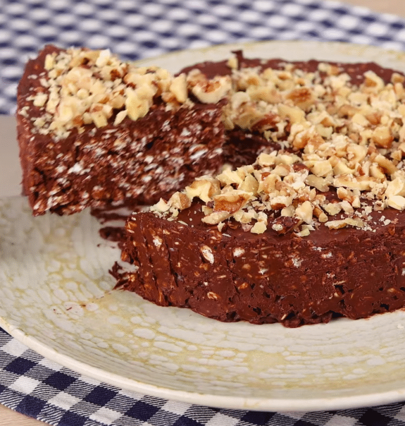 Banana Cocoa Oat Cake