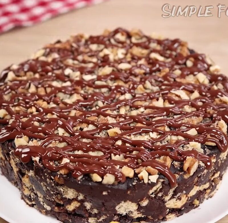 Chocolate Walnut Biscuit Cake