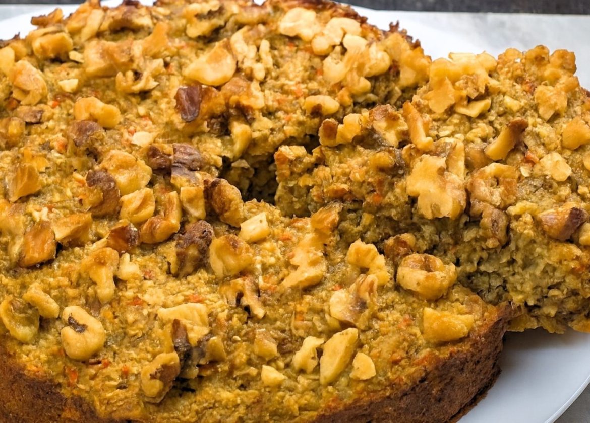 Healthy Apple Carrot Oat Cake_1