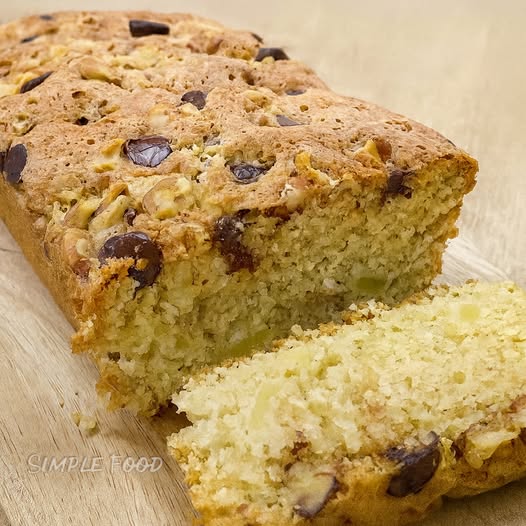 Oat Apple Loaf
