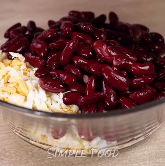 Delicious Bean & Cheese Salad