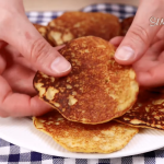 ***Healthy Apple Carrot Oatmeal Cake