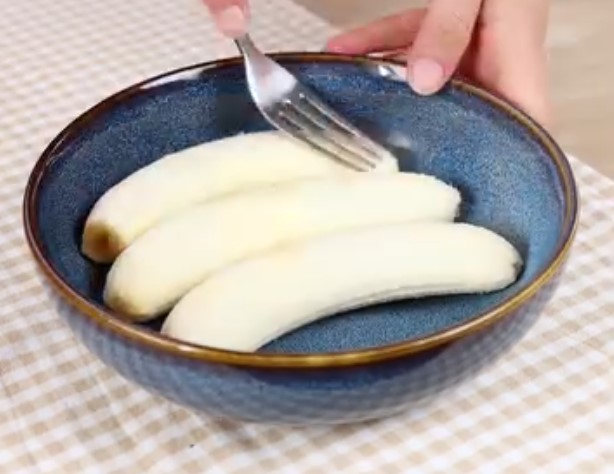 Heavenly Chocolate Banana Brownie Cake