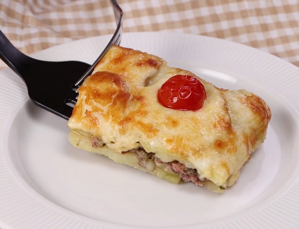 Potatoes & ground beef