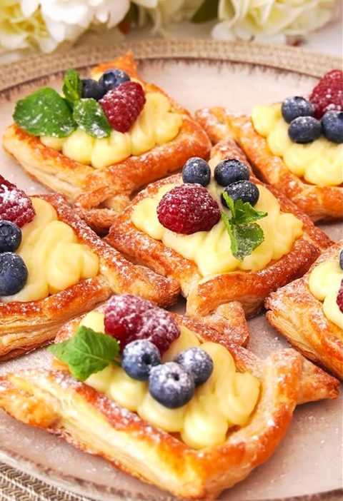 Puff Pastry Berry Cream Tartlets
