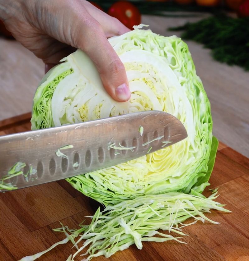 Fresh Cabbage Salad with Dill & Peas