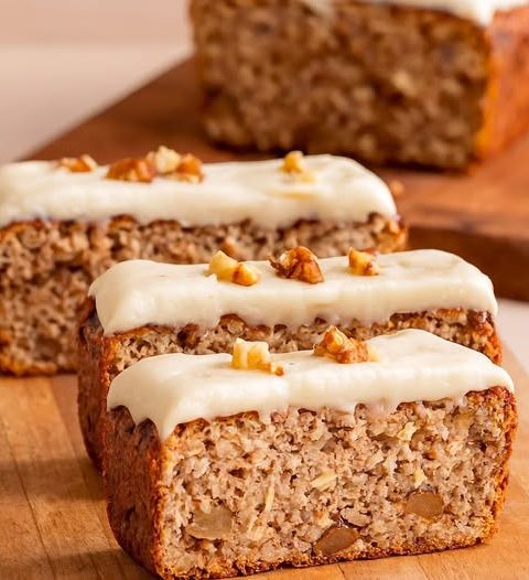 Baked Apple Oat Bars with Nuts