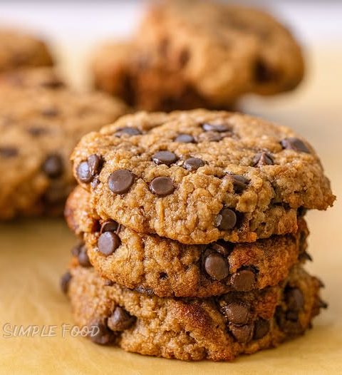 Peanut Butter Banana Oatmeal Cookies