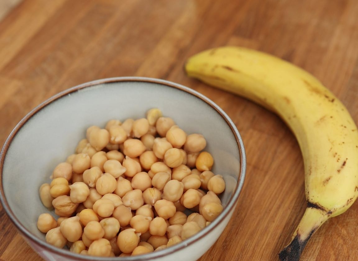 Healthy Blueberry Chickpea Bake