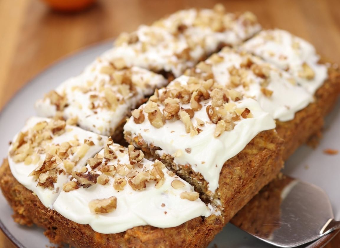 Easy Carrot Walnut Cake with Oat Flour