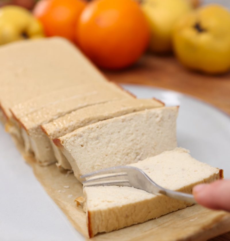 Flourless Banana Yogurt Cake
