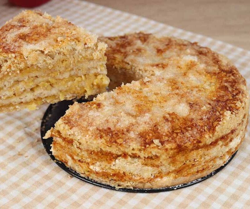 Apple Cinnamon Oat Crumble