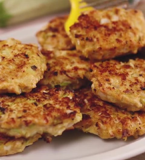 Crispy Cabbage Cheddar Cutlets au Gratin