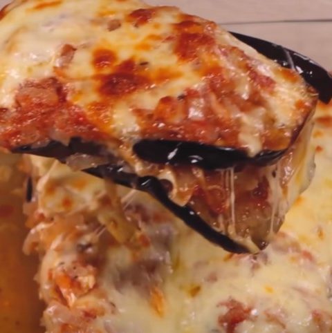 Elegant Layered Aubergine Bake With Tomato