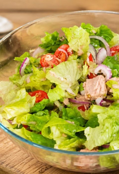 Mediterranean Tuna And Cherry Tomato Garden Salad