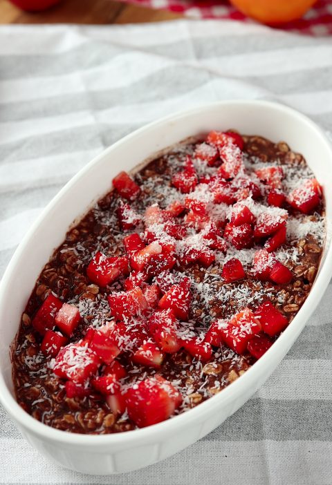 Chocolate-Banana Oat Cake