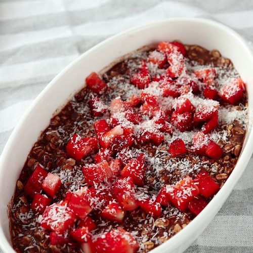 Chocolate-Banana Oat Cake