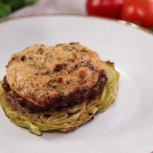 Savoury cabbage steak
